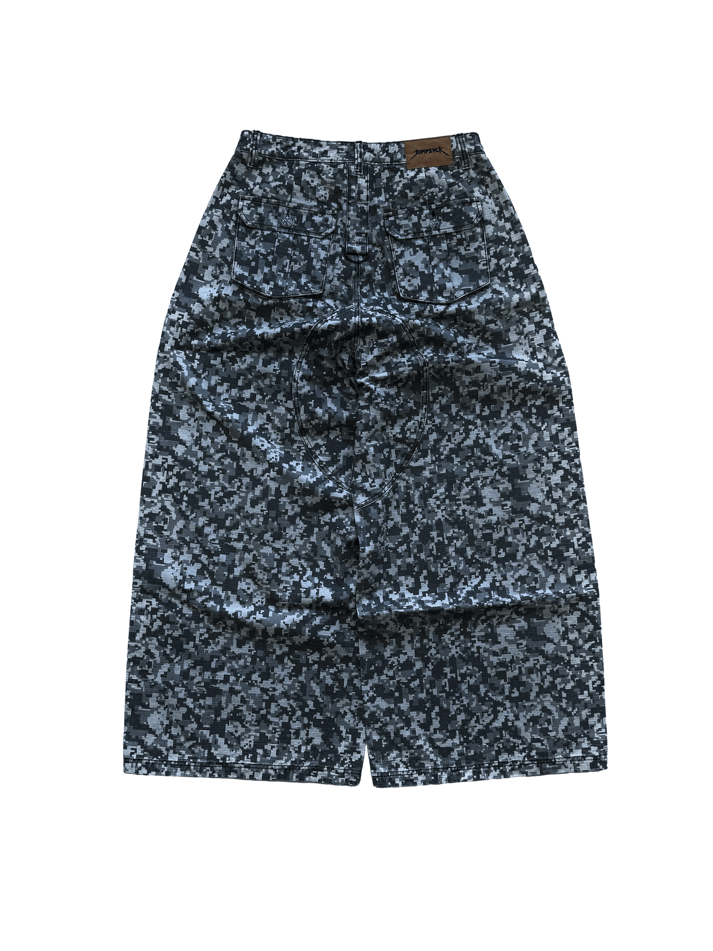 GIGANTIC DIGITAL CAMO