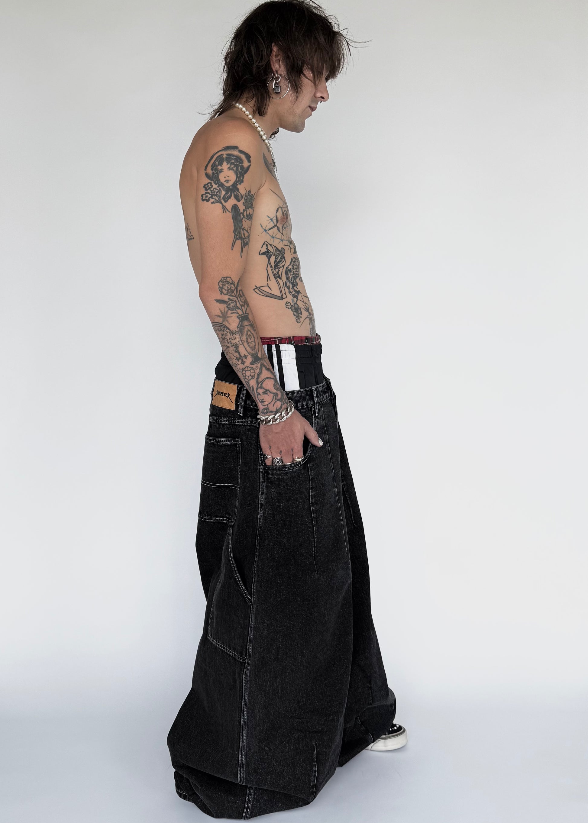 BLACK BAGGIEST – jumpsvck.com BLACK BAGGIEST – jumpsvck.com